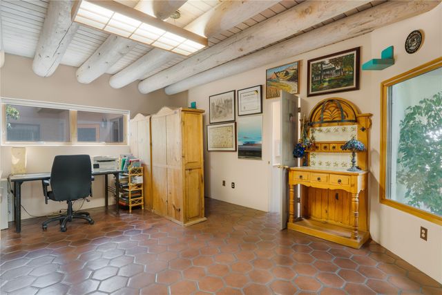 5 Cerrado Court, Santa Fe, NM 87508