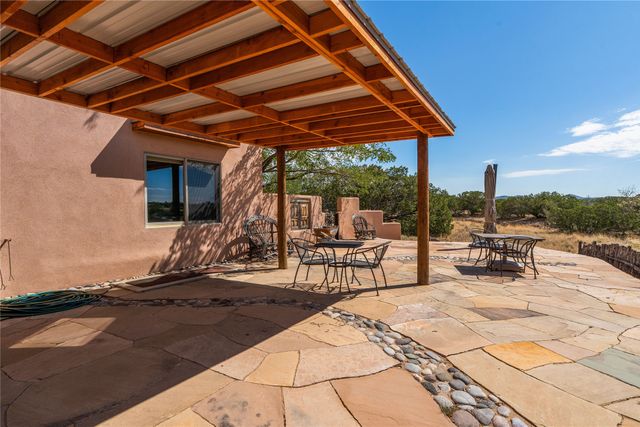 5 Cerrado Court, Santa Fe, NM 87508