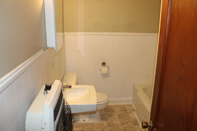 1619 Williams St., Prentiss, MS 39474