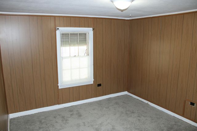 1619 Williams St., Prentiss, MS 39474