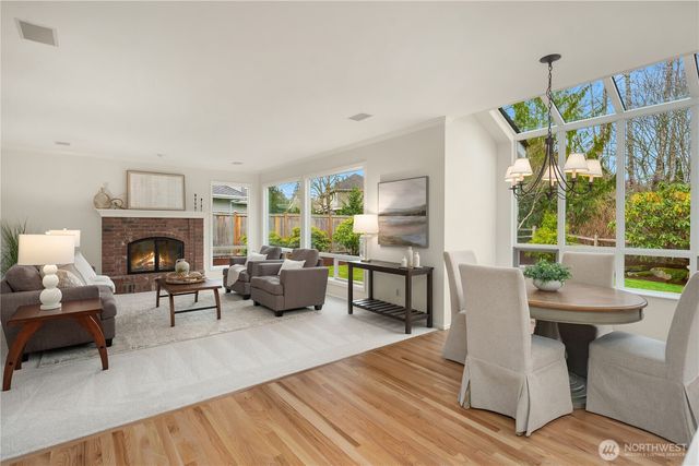 2211 274th Court SE, Sammamish, WA 98075