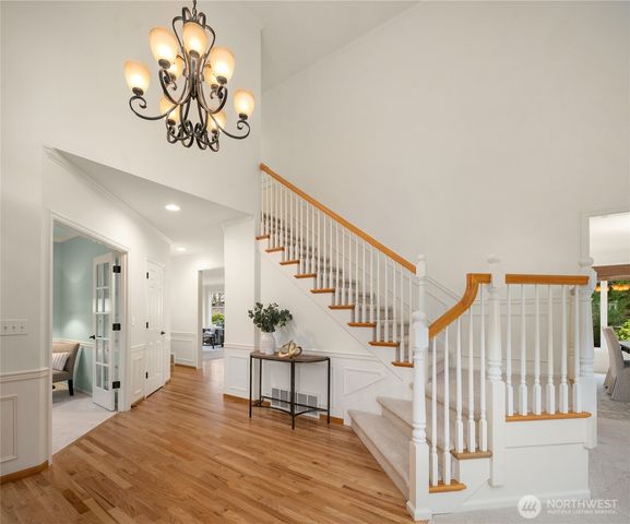 2211 274th Court SE, Sammamish, WA 98075