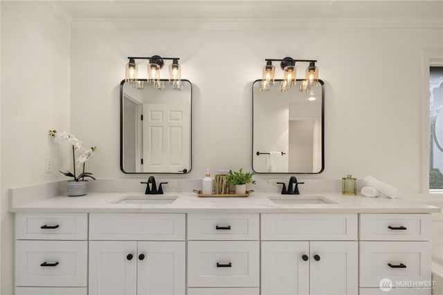 2211 274th Court SE, Sammamish, WA 98075