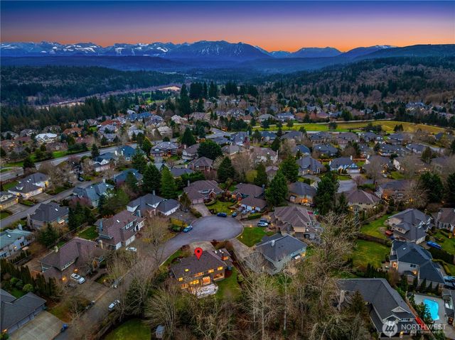2211 274th Court SE, Sammamish, WA 98075