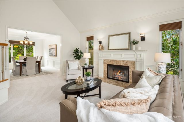 2211 274th Court SE, Sammamish, WA 98075