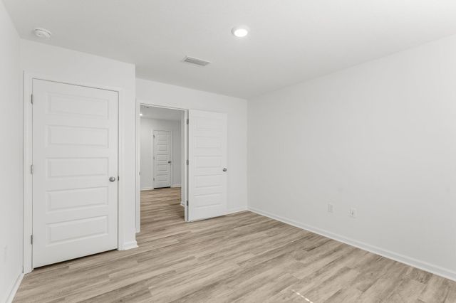 453 Riverwalk Circle, Freeport, FL 32439