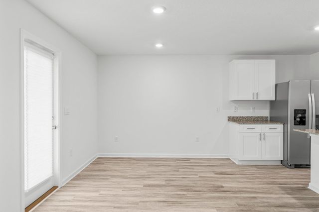 453 Riverwalk Circle, Freeport, FL 32439