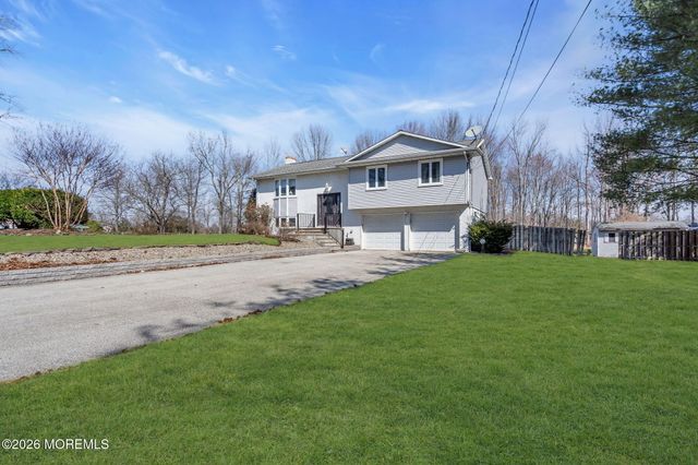 101 Jacobstown Road, New Egypt, NJ 08533