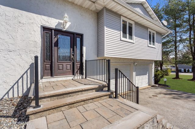 101 Jacobstown Road, New Egypt, NJ 08533