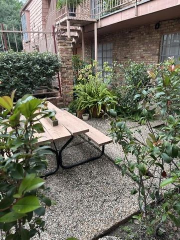 812 Marshall Street 3, Houston, TX 77006