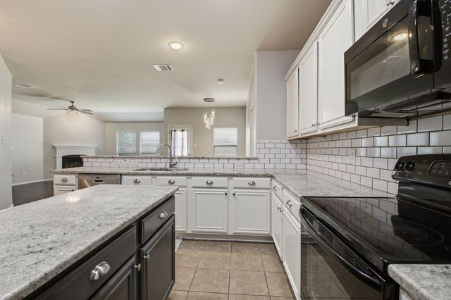 125 Meadow Crest Drive, Princeton, TX 75407