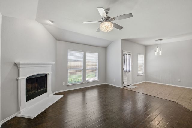 125 Meadow Crest Drive, Princeton, TX 75407
