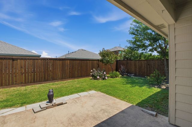 125 Meadow Crest Drive, Princeton, TX 75407