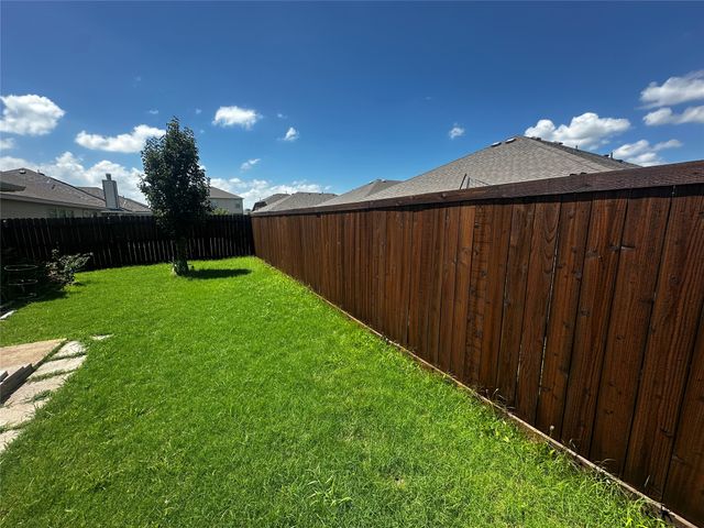 125 Meadow Crest Drive, Princeton, TX 75407