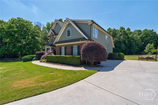 2450 Oldfield Drive, Bogart, GA 30622