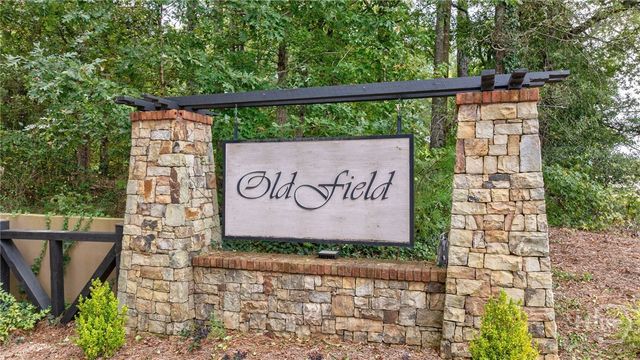 2450 Oldfield Drive, Bogart, GA 30622