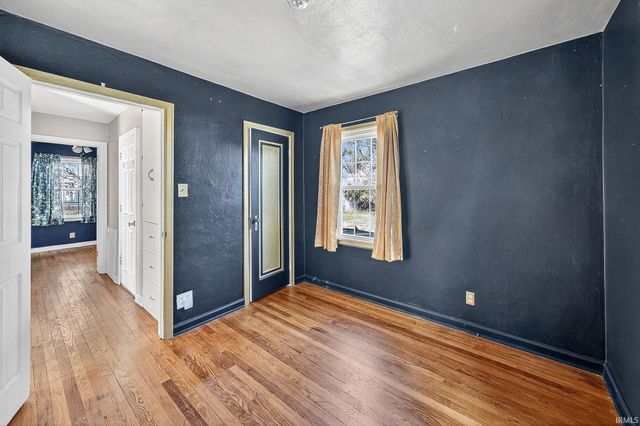 2106 Hollywood Place, South Bend, IN 46616