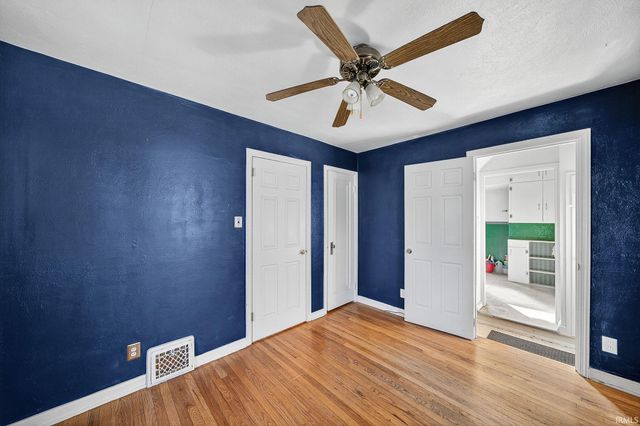 2106 Hollywood Place, South Bend, IN 46616