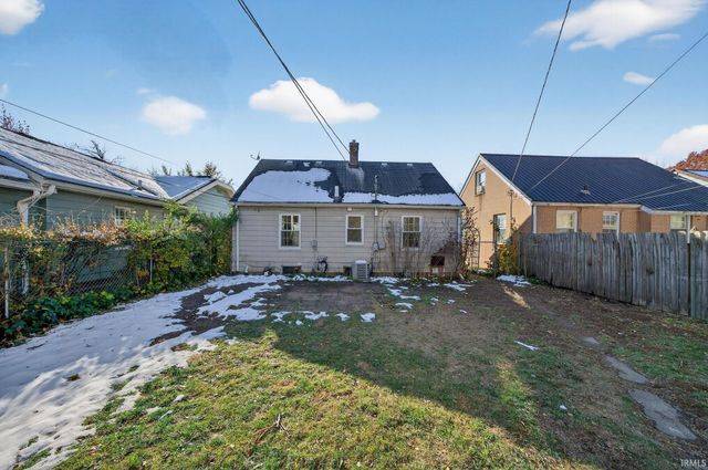 2106 Hollywood Place, South Bend, IN 46616