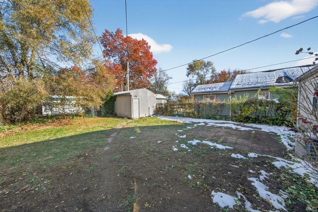 2106 Hollywood Place, South Bend, IN 46616