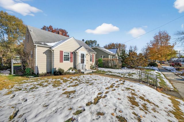 2106 Hollywood Place, South Bend, IN 46616