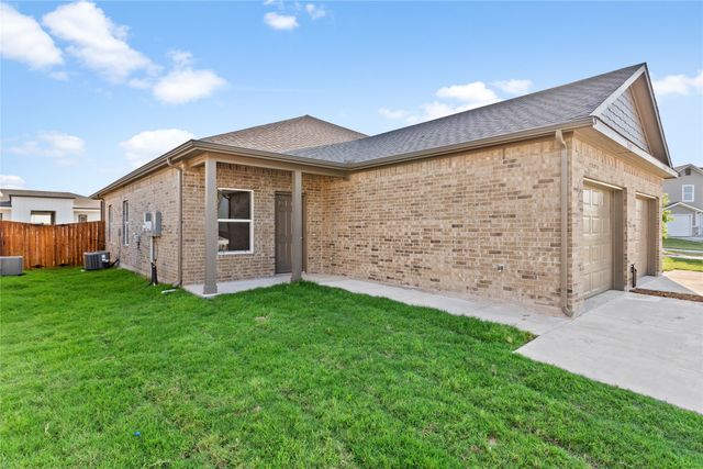 2724 Ginger Court, Sherman, TX 75092