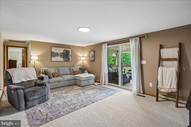4444 MILLS RD, Sharpsburg, MD 21782