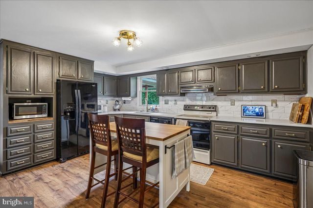 4444 MILLS RD, Sharpsburg, MD 21782