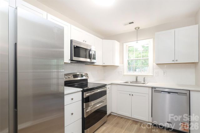 1214 E Franklin Boulevard A, Gastonia, NC 28054