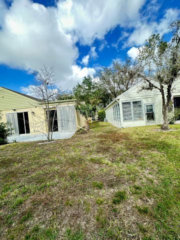 7729 Forest Green Lane, Boynton Beach, FL 33436