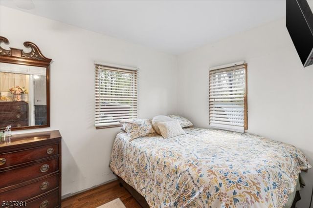 17 Clove Rd, Montague Twp., NJ 07827