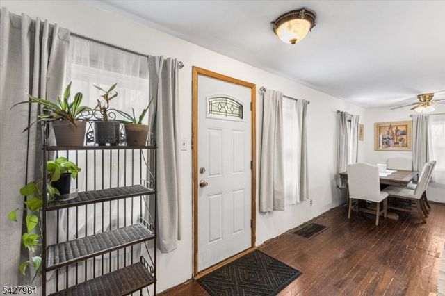 17 Clove Rd, Montague Twp., NJ 07827