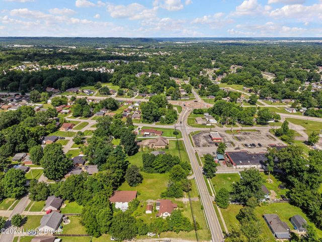6308 Cooper Chapel Rd, Louisville, KY 40229