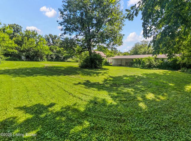 6308 Cooper Chapel Rd, Louisville, KY 40229