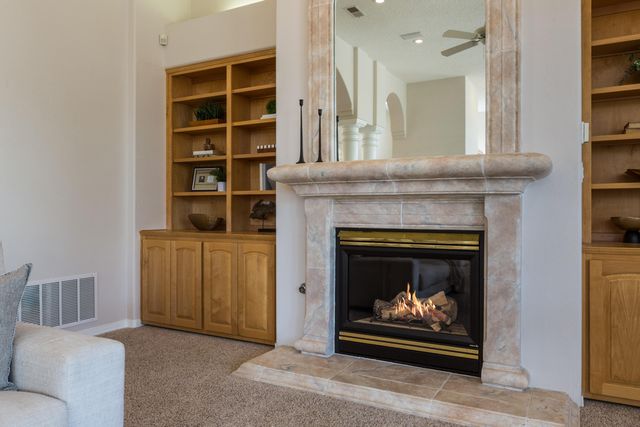 13215 Canyon Edge Trail NE, Albuquerque, NM 87111