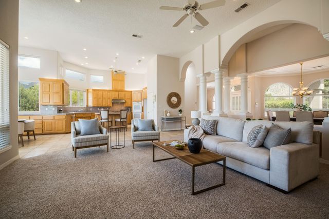 13215 Canyon Edge Trail NE, Albuquerque, NM 87111