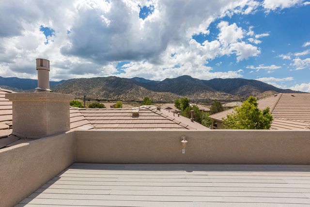 13215 Canyon Edge Trail NE, Albuquerque, NM 87111