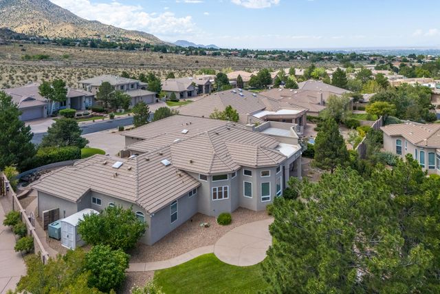 13215 Canyon Edge Trail NE, Albuquerque, NM 87111