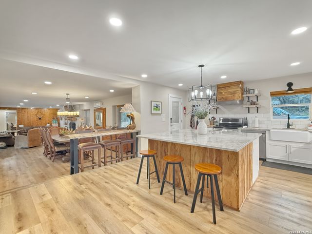 196 Rock Bottom, Hunt, TX 78024