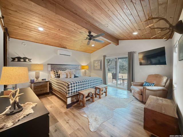 196 Rock Bottom, Hunt, TX 78024