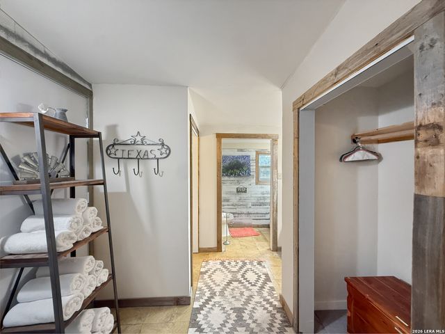 196 Rock Bottom, Hunt, TX 78024