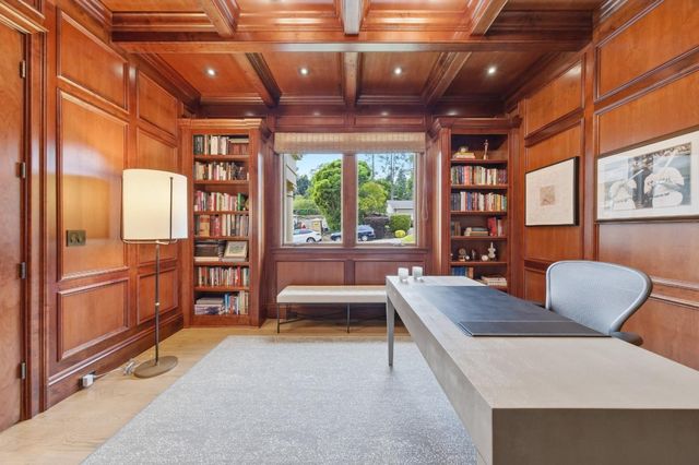 530 Barbara Way, Hillsborough, CA 94010