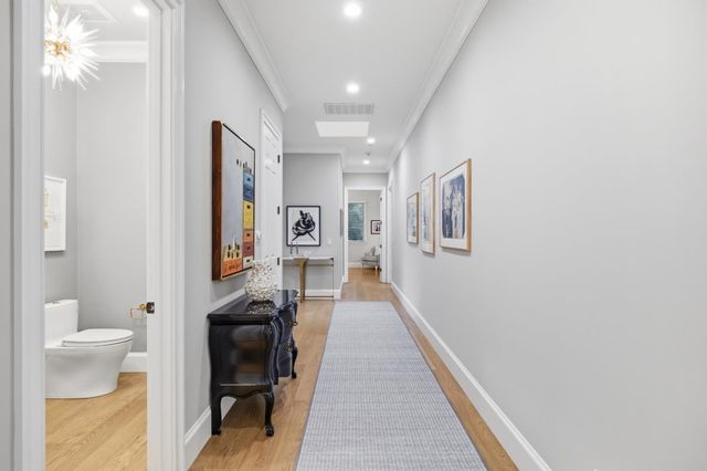 530 Barbara Way, Hillsborough, CA 94010