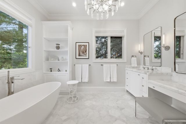 530 Barbara Way, Hillsborough, CA 94010