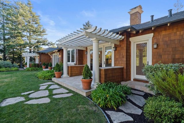 530 Barbara Way, Hillsborough, CA 94010