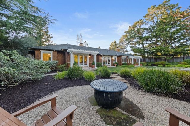 530 Barbara Way, Hillsborough, CA 94010