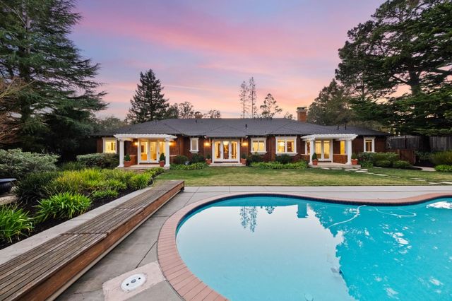 530 Barbara Way, Hillsborough, CA 94010