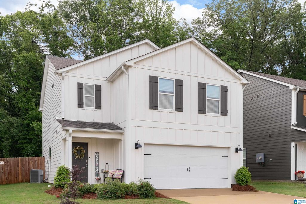 6566 CREEK CIRCLE, Helena, AL 35022