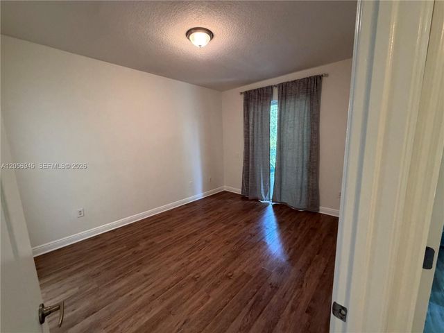 652 NE 63rd St 404, Miami, FL 33138
