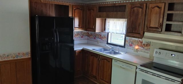 7 Cortland Way, Barrington, NH 03825